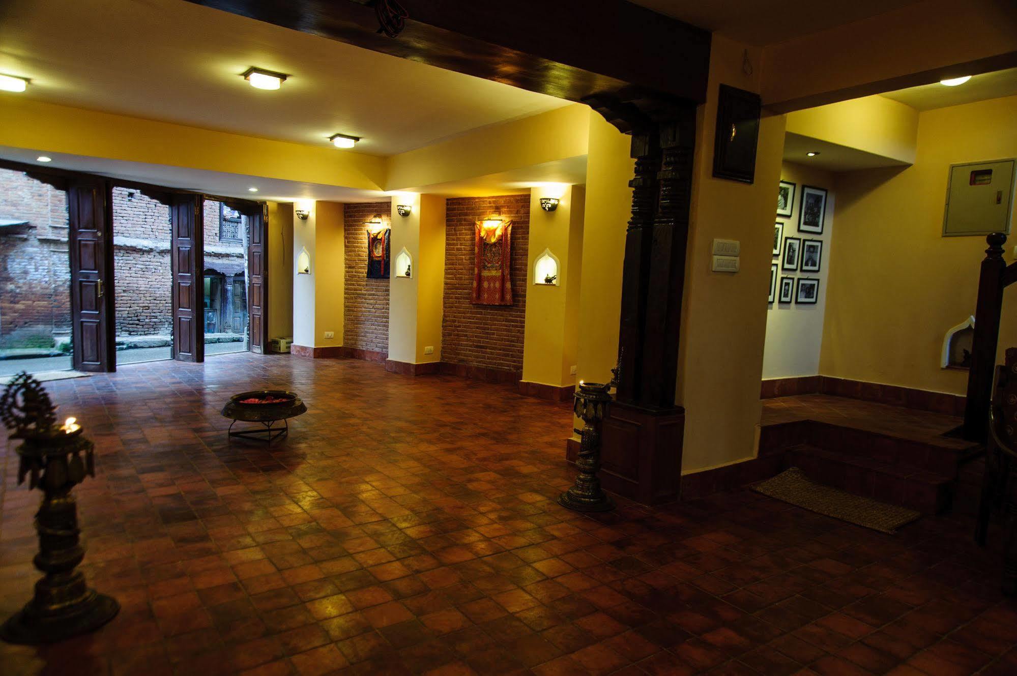 Thagu Chhen, A Boutique Hotel Bhatgoan Zewnętrze zdjęcie
